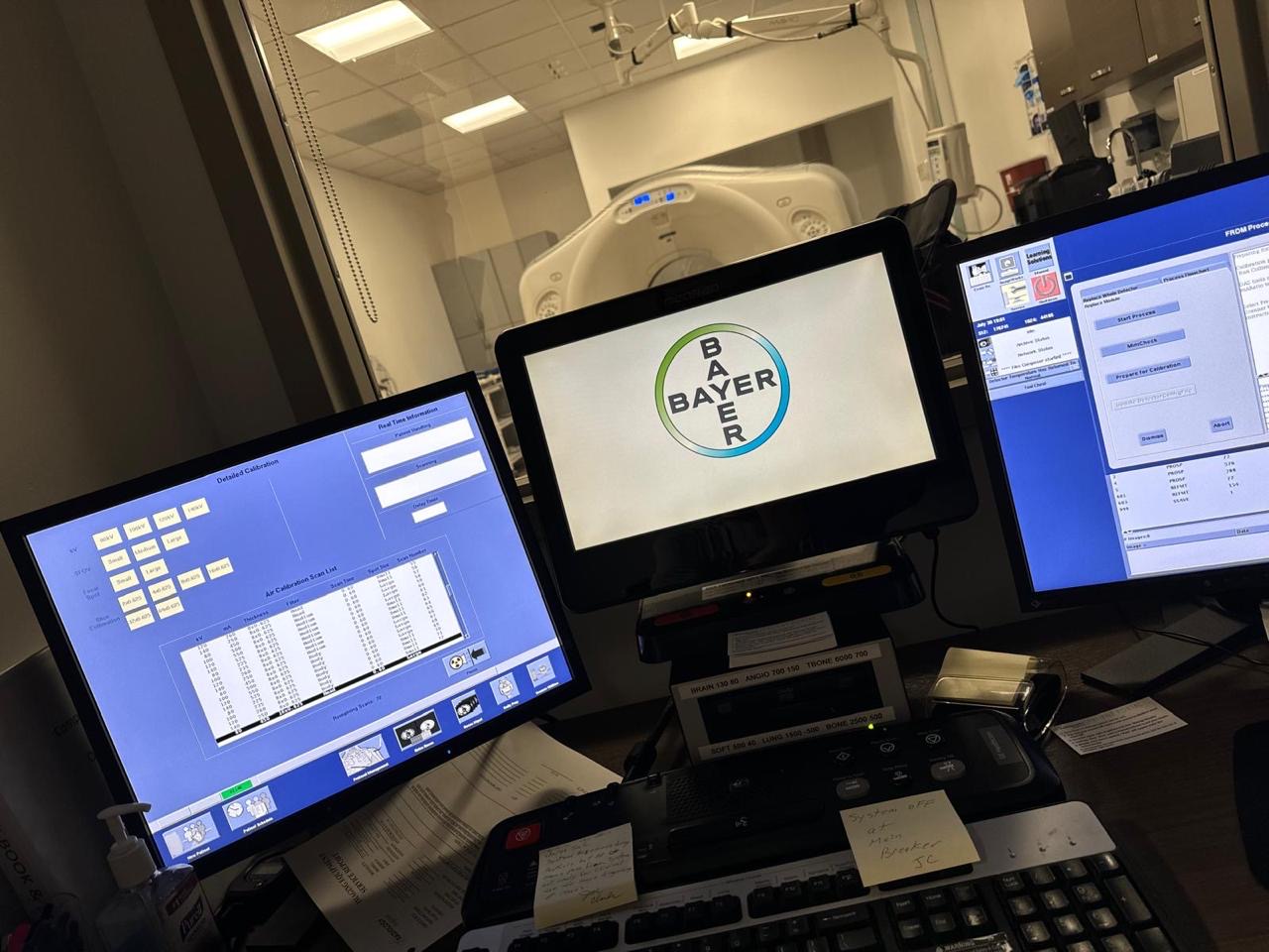 CT scanner console and service planning workspace